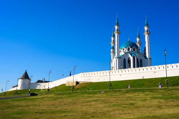 Природные достопримечательности казани фото с названиями Premium Photo Kazan kremlin in summer tatarstan russia it is top landmark of kaz