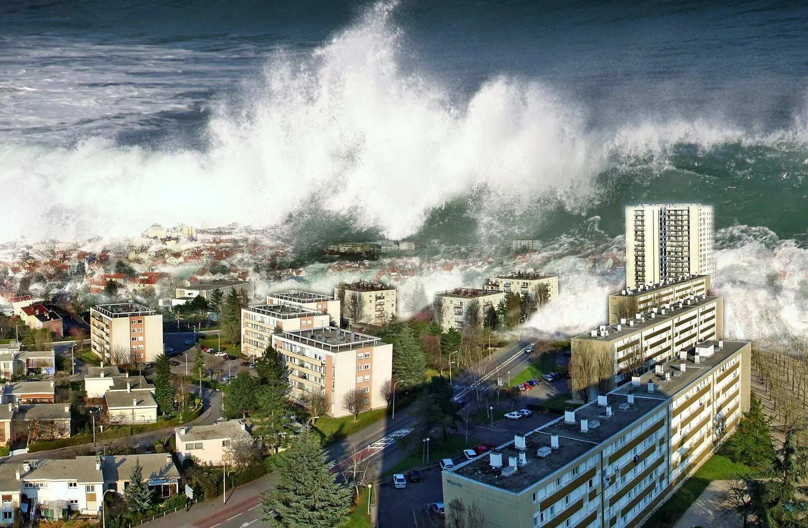 Природные катаклизмы фото What Causes Tsunamis? Britannica