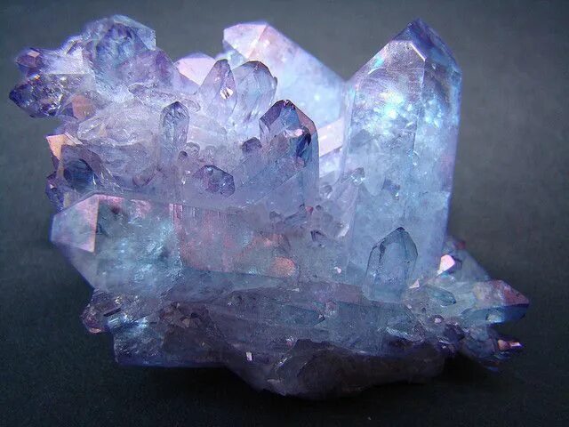 Природные кристаллы фото Tanzan Aura Quartz (aka Indigo Aura Quartz) Crystals, Crystals minerals, Mineral