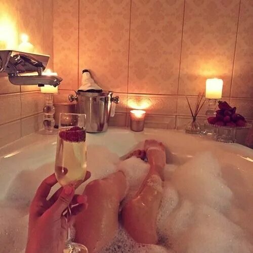 Пришли фото в ванне Pin by Izzy on Little Princess Lush bath, Bath, Bath, body