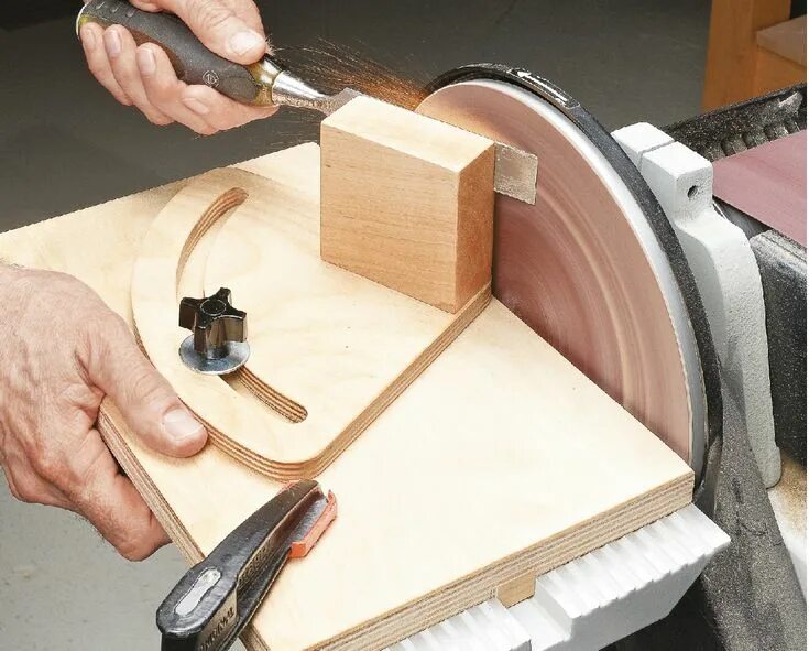 Приспособления для домашней мастерской своими руками projeto: Woodsmith Tip - Disc Sander Sharpening System in 2024 Woodworking works