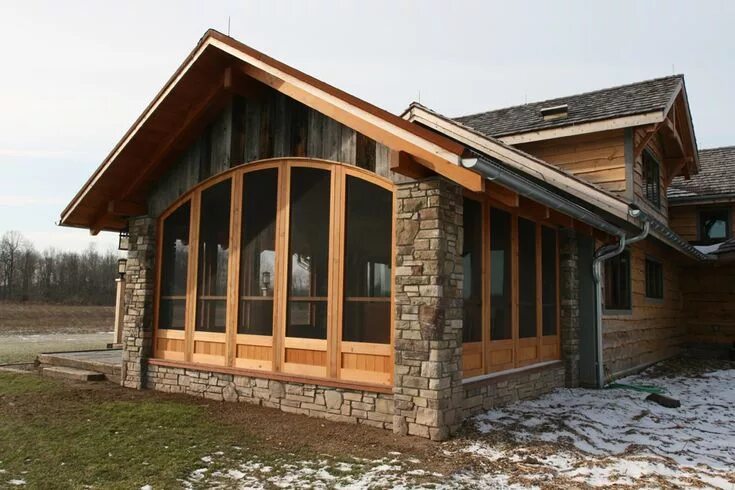 Пристроить деревянный дом фото screen porch from reclaimed wood Timber frame porch, House with porch, Porch des