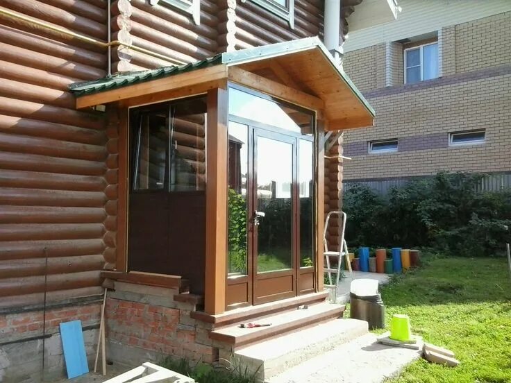 Пристроить тамбур к дому варианты Pin on Сад Building a porch, Front garden, Decor