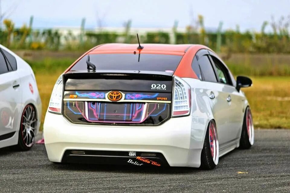 Приус тюнинг фар Toyota prius custom, Toyota hybrid, Toyota prius