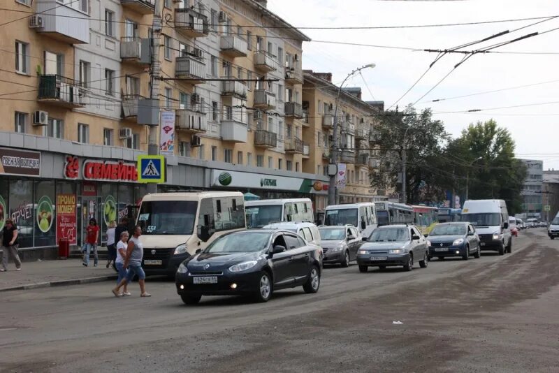 Привокзальная площадь саратов фото В Саратове на Привокзальной площади убрали все светофоры