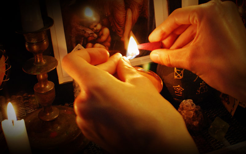 Приворот по фото и бумаге Привороты день: найдено 86 картинок