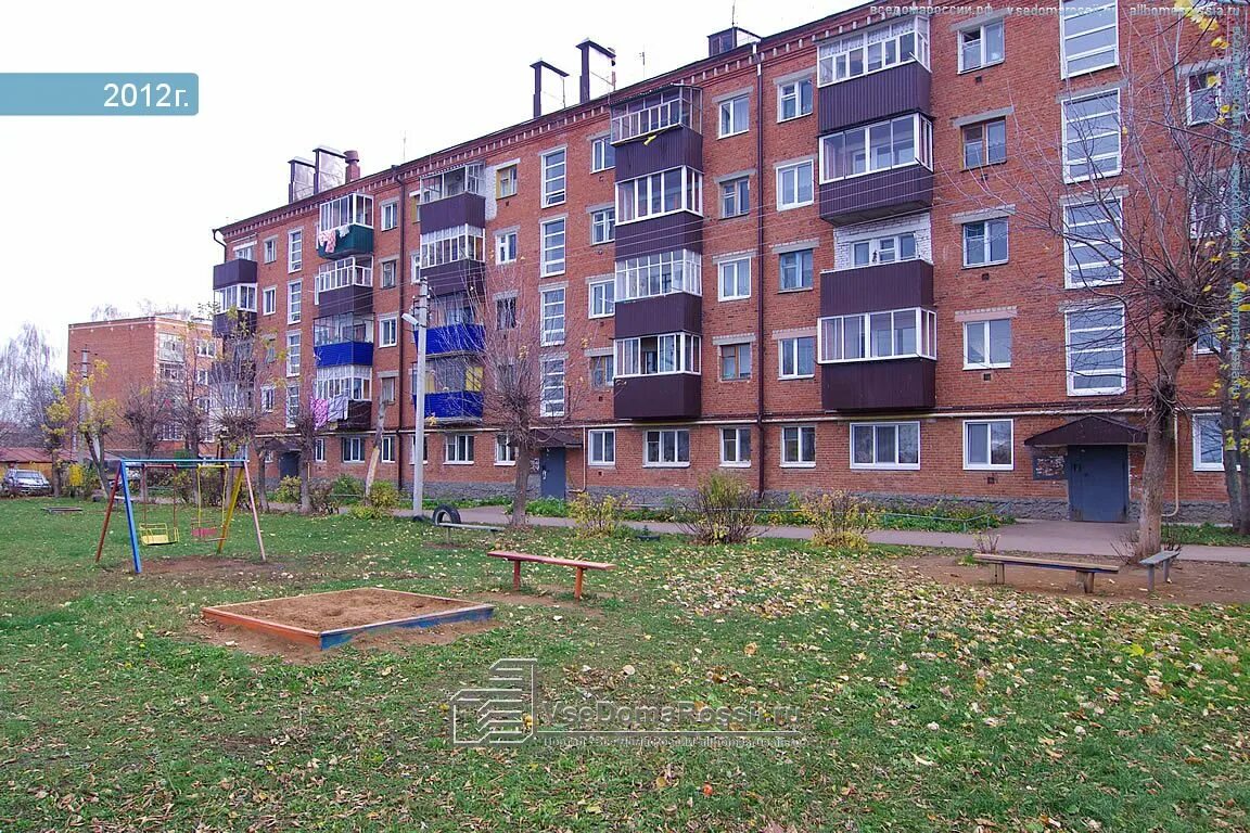 Приятель ул энгельса 127а чистополь фото Chistopol, Engels st house 88. Apartment house