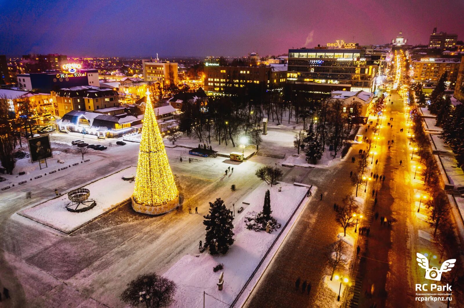 Про фото пенза Главная Елка и Новогоднее украшение центральной улицы города Пенза. - Фото с выс