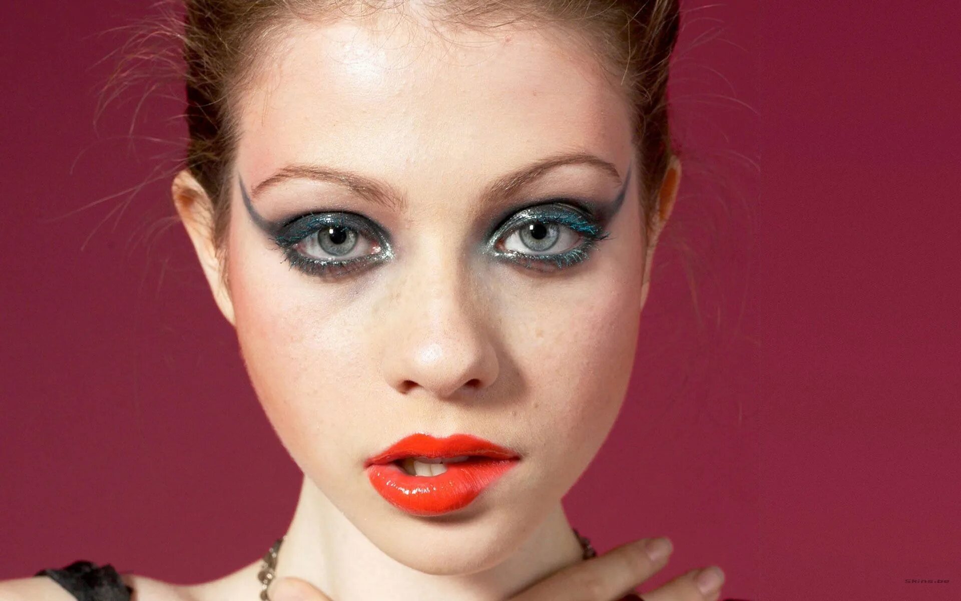 Про макияж michelle trachtenberg Michelle Trachtenberg Michelle Trachtenberg Michelle trach