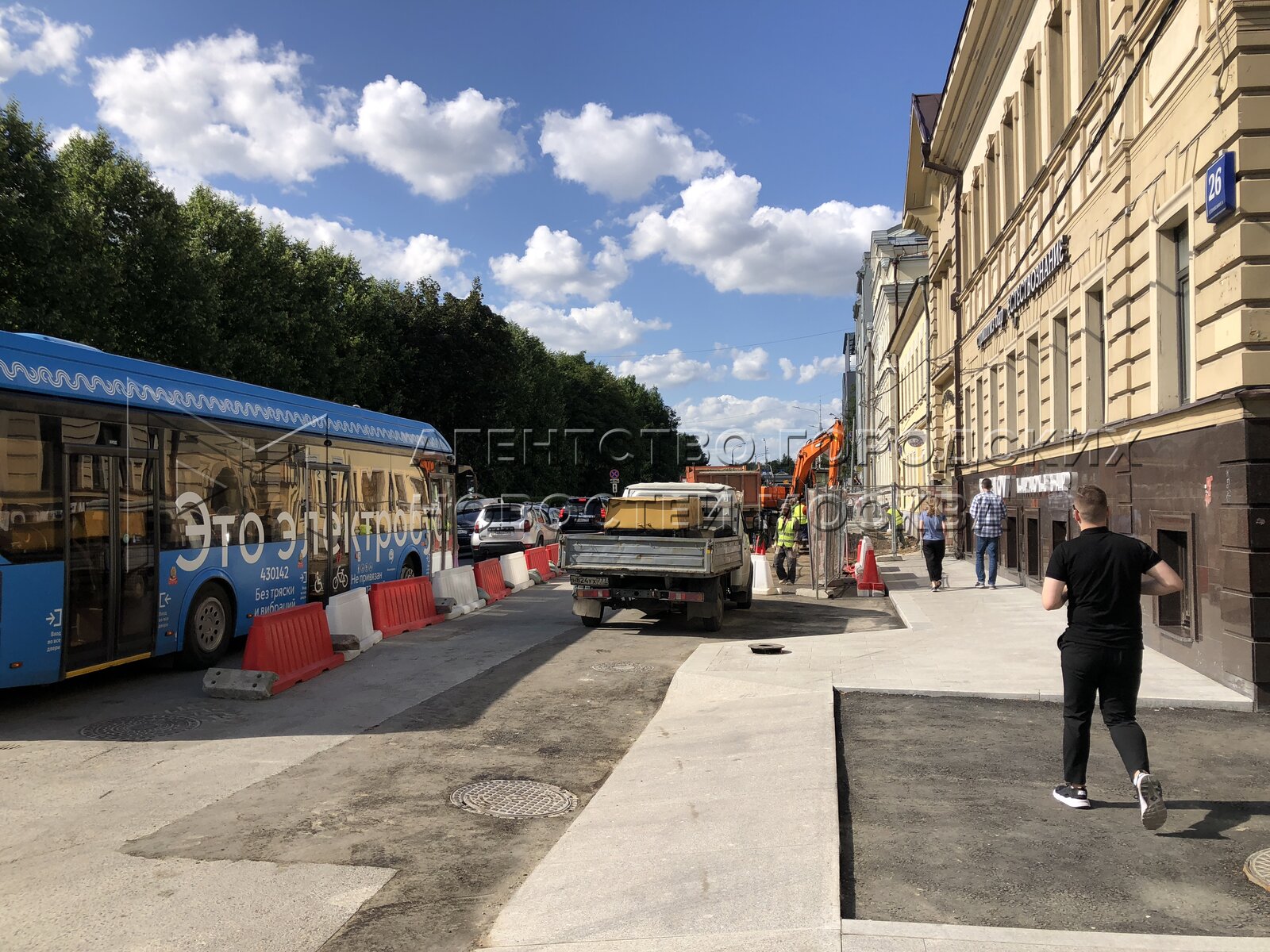 Пробка цветной бул 2 москва фото Мобильный Репортер