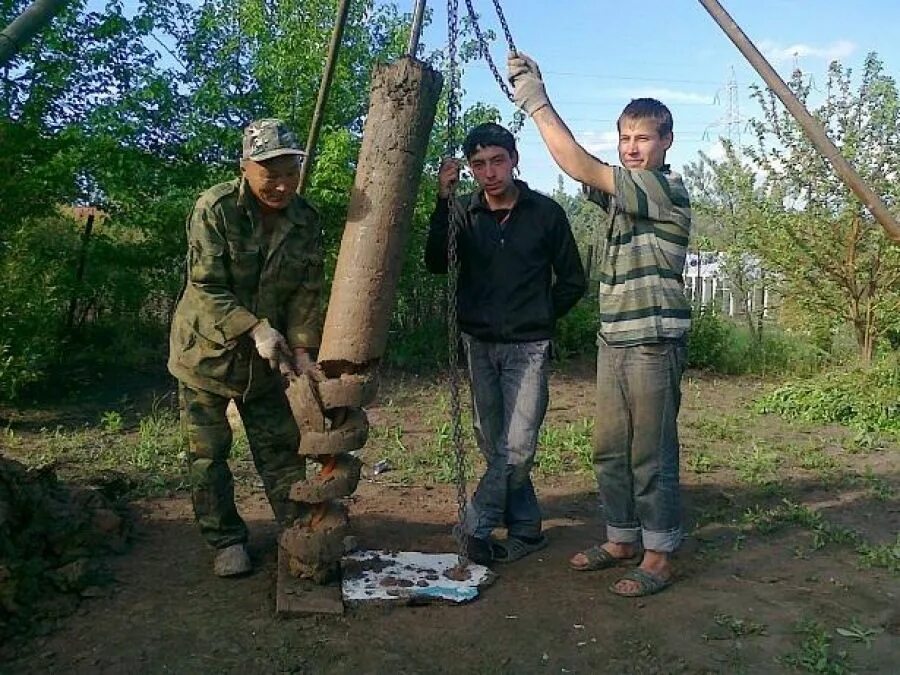 Пробурить скважину своими руками на даче пробурить скважину своими рукамии Руки, Двери и Складные двери