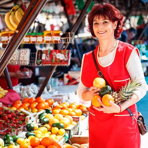 Продавщица на рынке фото Конкурс профмастерства "Лучший продавец рынка" Впервые на Центральном рынке Йошк