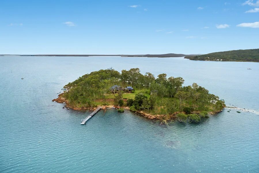 Продажа островов в россии цены и фото Australian Island Hits Market for A $4 million - Mansion Global