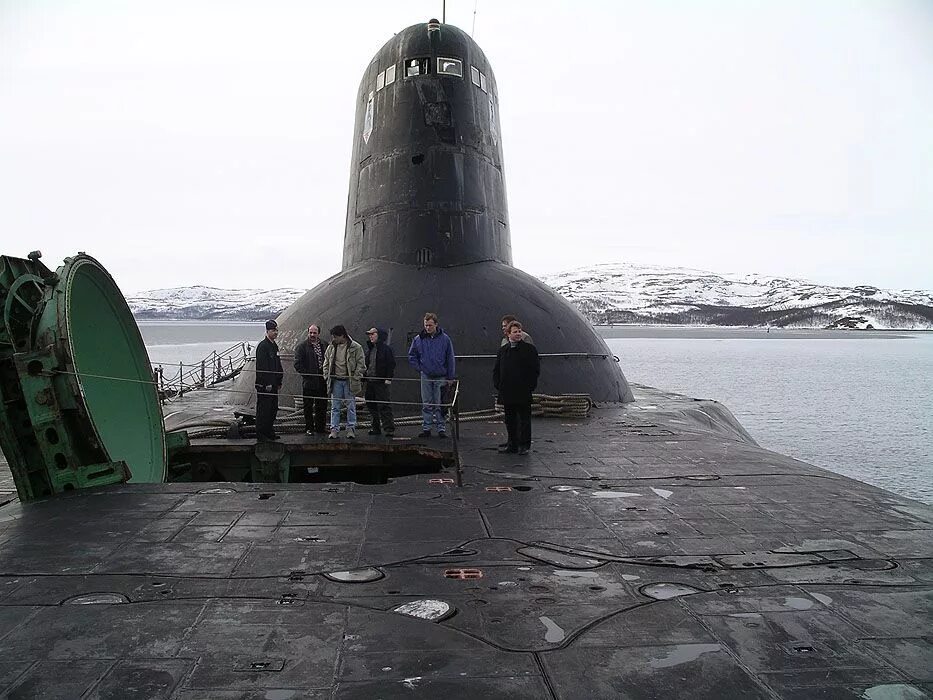 Проект 941 акула фото Intrinseco y expectorante: Dentro del submarino más grande del mundo Russian sub