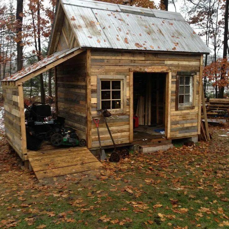 Проект дача из дерева своими руками Cool ideas for your DIY projects Wooden Pallet Shed The post Cool ideas for your