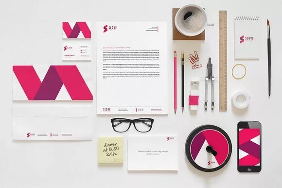 Проект графический дизайн Ultimate Identity Mock-ups Papeleria corporativa, Diseño de identidad corporativ