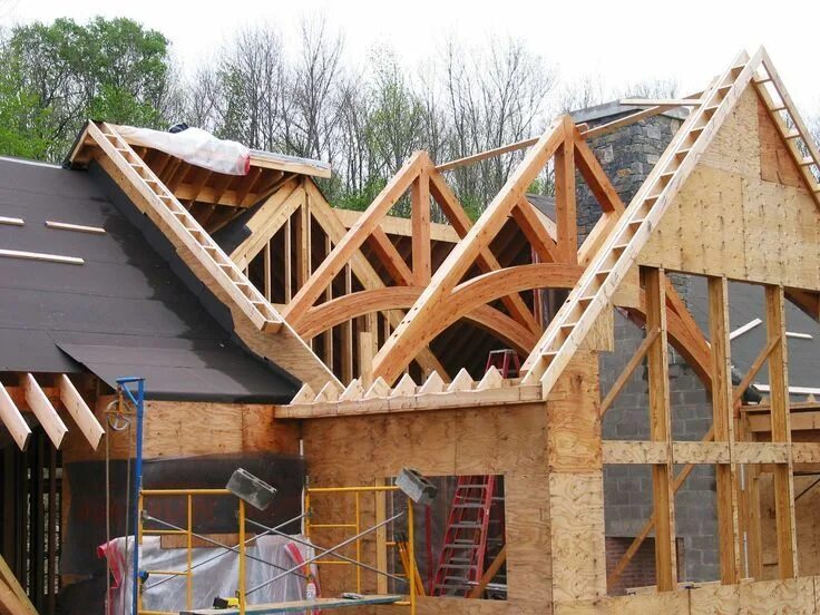 Проекты деревянных крыш фото timber truss installation from timber frame homes more Timber frame homes, Timbe