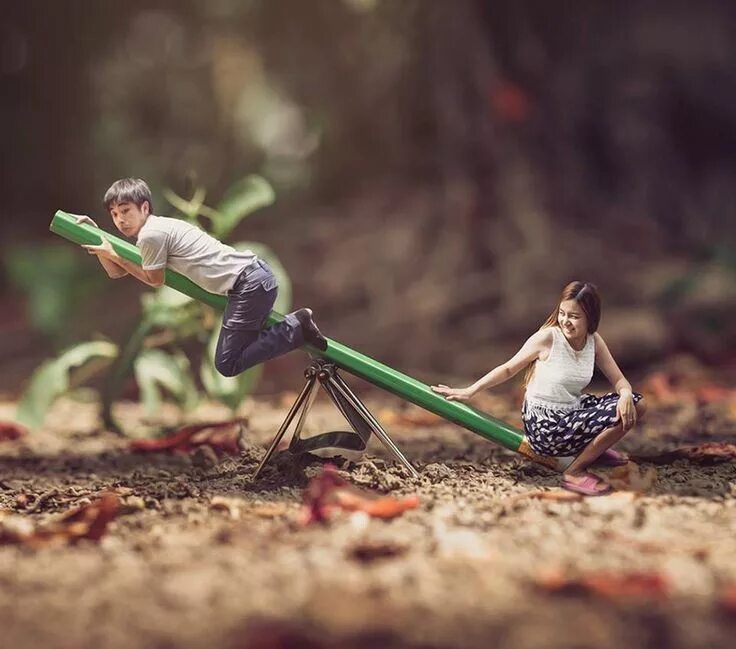 Профессиональные фото работы Wedding Photographer Turns Couples Into Miniature People Amazing wedding photogr