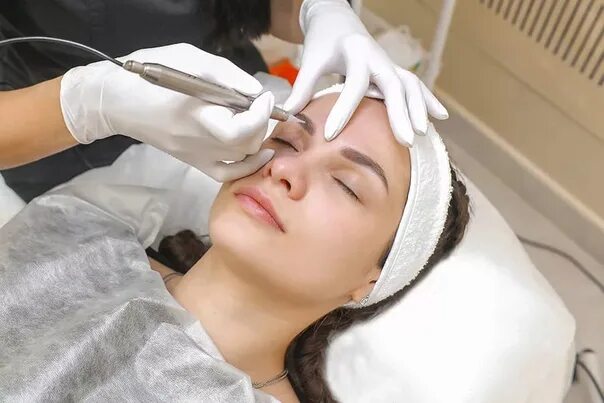 Профессия мастера перманентного макияжа Studio 8 invites you to a high-quality permanent makeup of all zones. Examples o