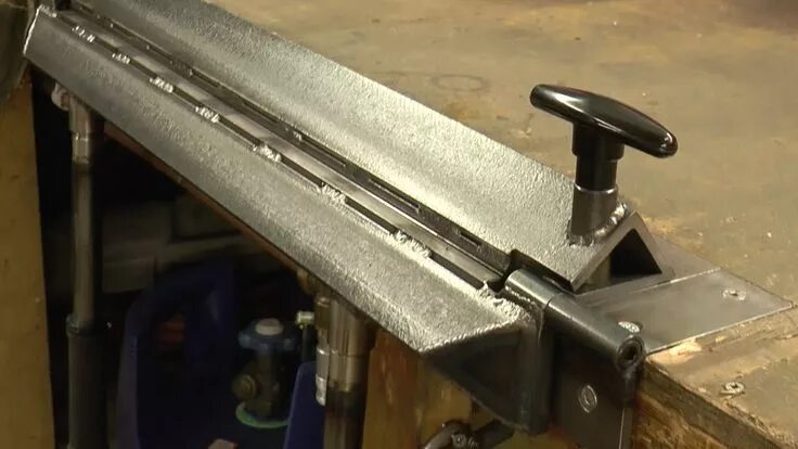 Профлист своими руками самодельный станок Making an Inset Bench Metal Folder/Brake - YouTube Sheet metal bender, Sheet met