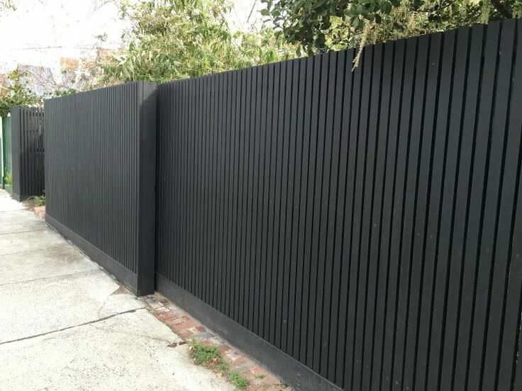 Профнастил серый фото Batten Fences - Top Class Fencing and Gates House fence design, Fence design, Fe