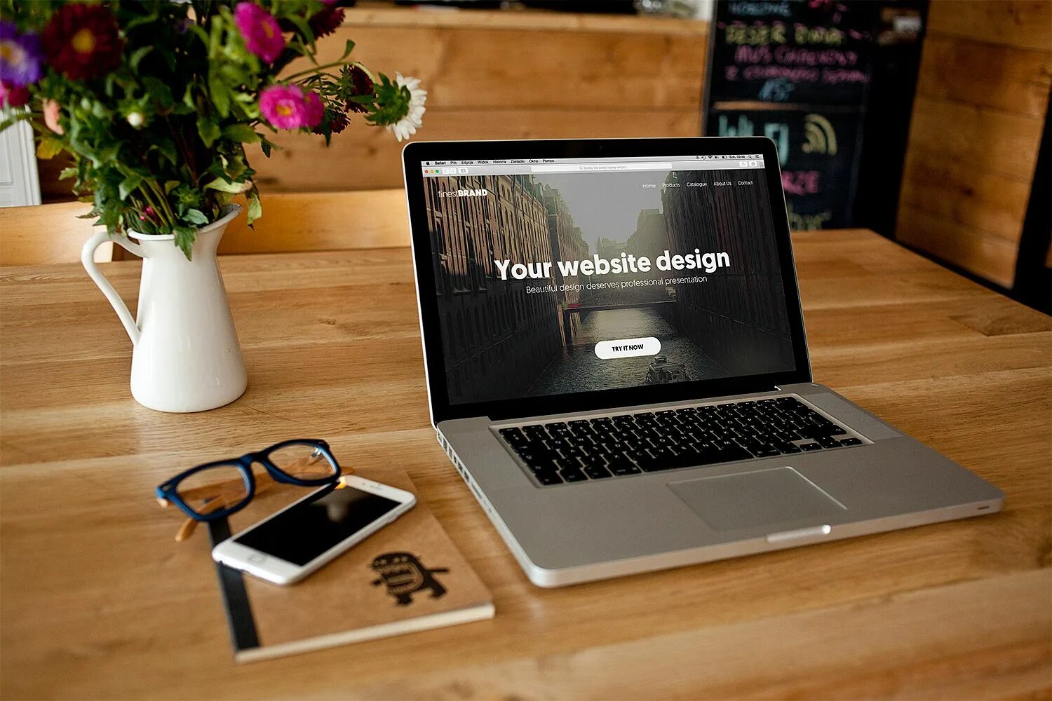 Программа фото ноутбука Laptop Mock Up Design Free PSD Free Mockup Web design marketing, Web design tren