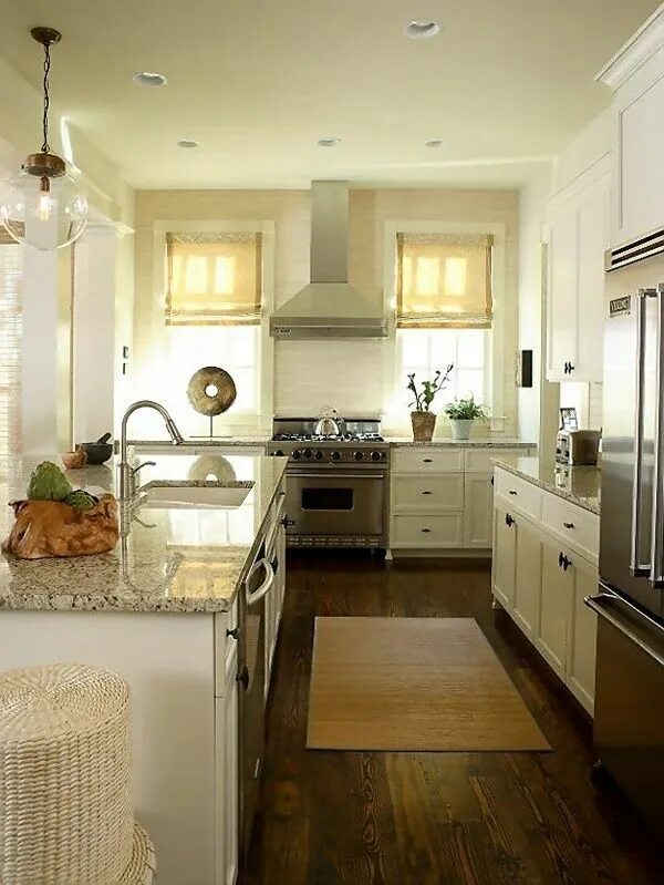 Проходная кухня в частном доме планировка Transitional kitchen, Kitchen remodel, Kitchen inspirations