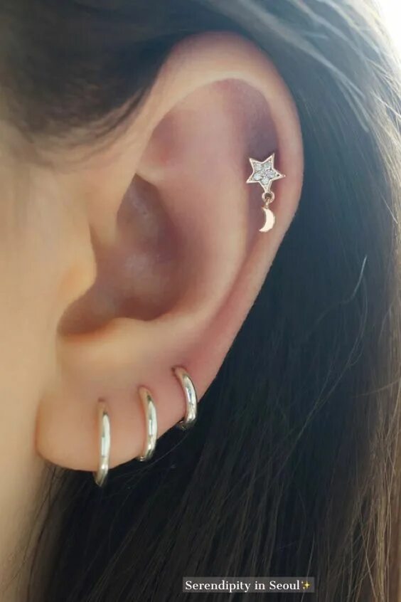 Прокол ушей 4 дырки фото 72 Ear Piercing For Women Cute And Beautiful Ideas - The Finest Feed Ear jewelry