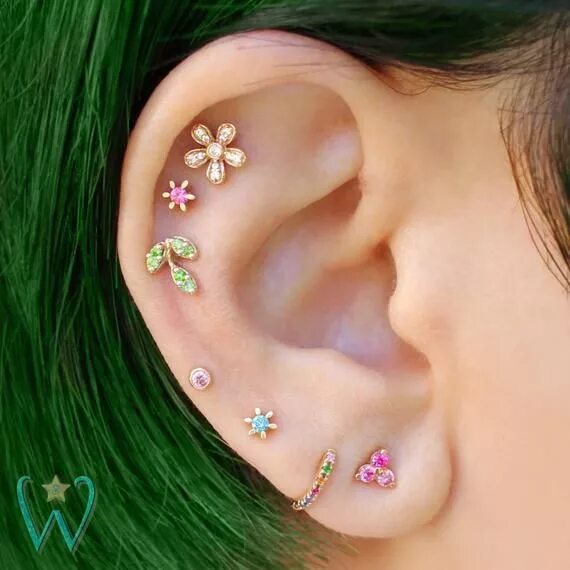 Прокол ушей фото сережек Pink Sapphire Flower Earring Stud Earrings Cartilage Etsy Joyas para las orejas,