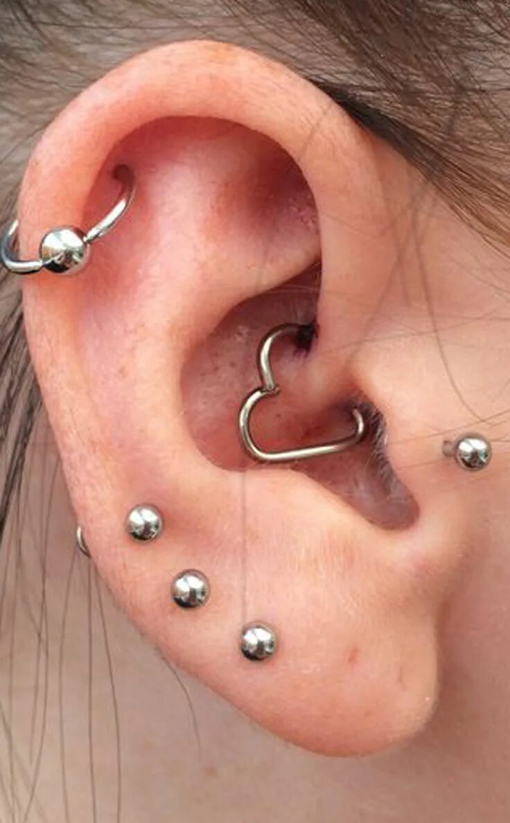 Проколы ушей виды фото Soul Wired Heart Daith 16G Ear Piercing Cool ear piercings, Pretty ear piercings