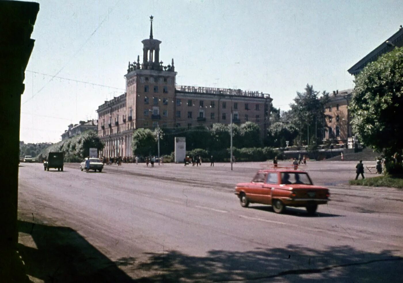 Прокопьевск кемеровская область ретро фото центральный универмаг Фотография № 1 - " 005.jpg", место сьемки - Театральная площадь 70-х (Прокопьевс