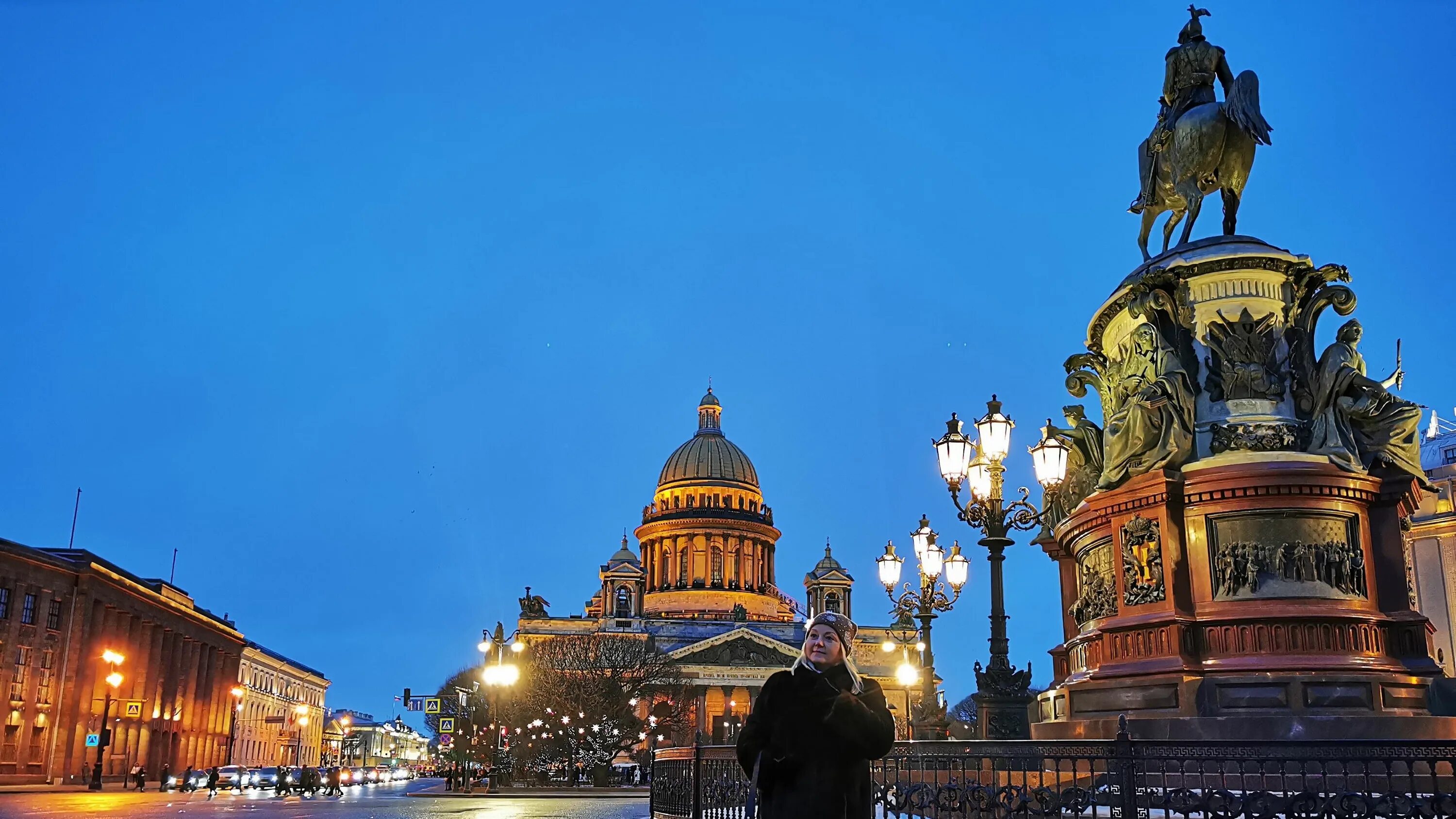 Прокуратура санкт петербурга исаакиевская площадь 9 фото Где раз поднят русский флаг, там он уже спускаться не должен". Император Николай