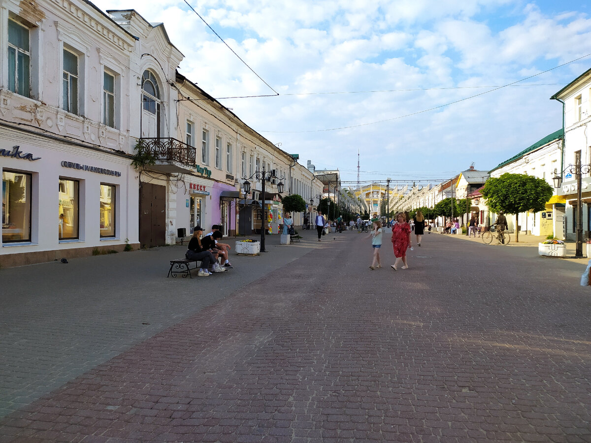 Променад театральная ул 14 калуга фото Театральная улица в Калуге или Облупа Аннушка Путешественница Дзен