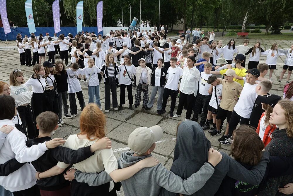 Прометей лагерь липецк фото 2024 На первую IT-смену в обновлённый "Прометей" приехали 500 детей из Липецкой и Бел