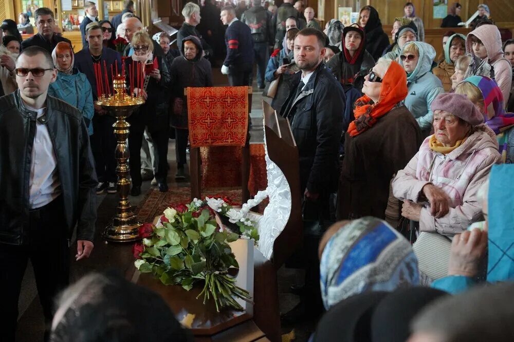 Прощание с вячеславом добрыниным фото В Подмосковье простились с Вячеславом Зайцевым :: Новости :: ТВ Центр