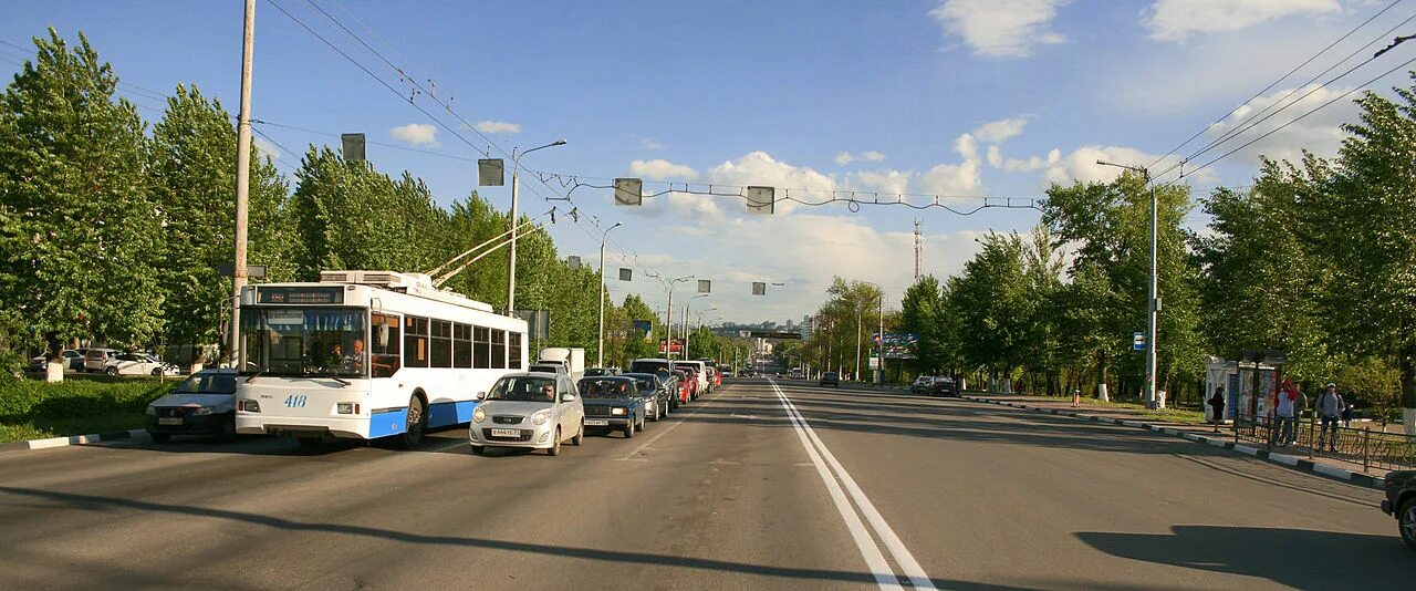 Проспект богдана хмельницкого белгород фото Файл:Bogdan Khmelnitsky Av in Belgorod 01.jpg - Википедия