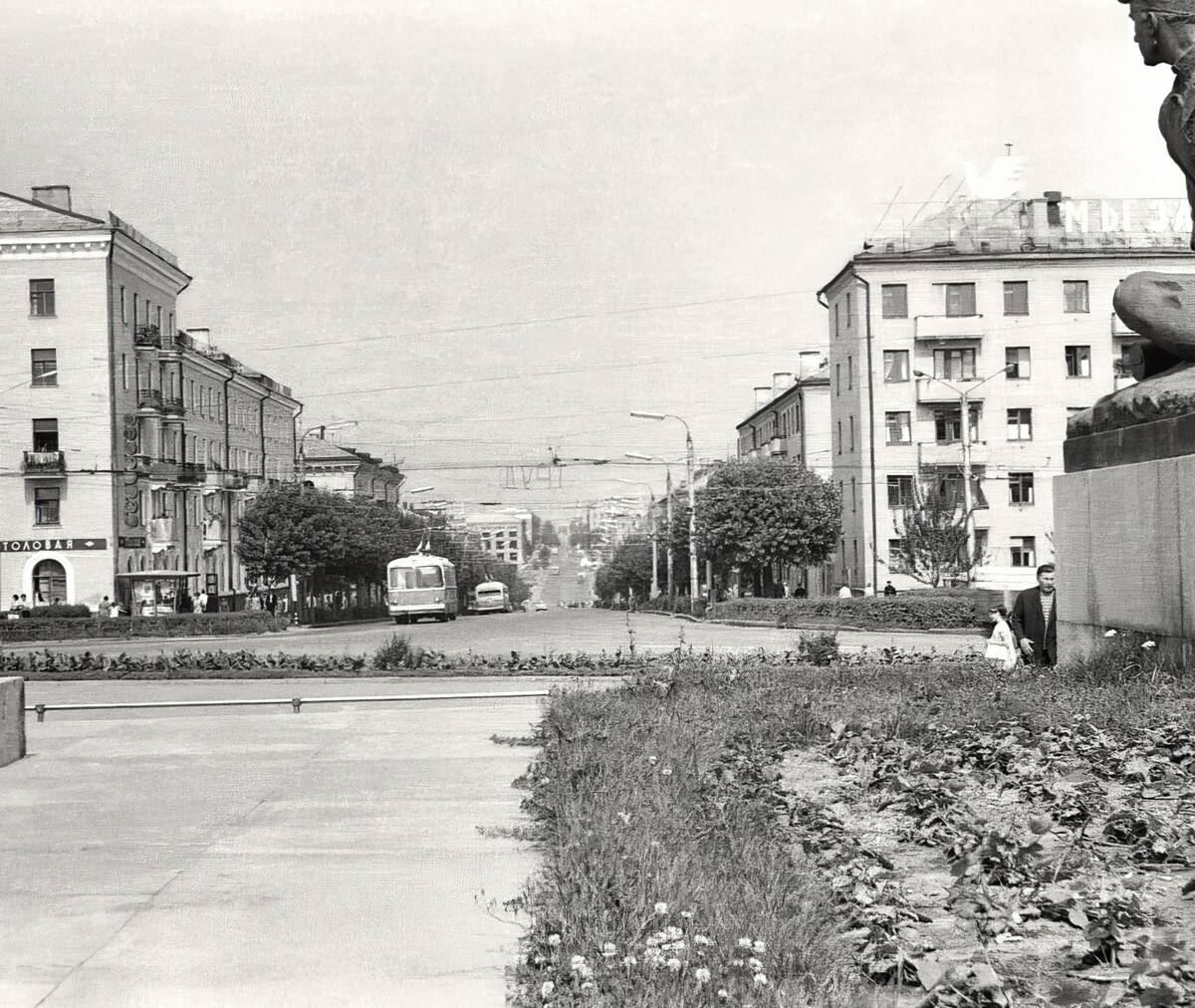 Проспект ленина брянск фото Проспект Ленина, вид с площади Партизан, около 1970 г