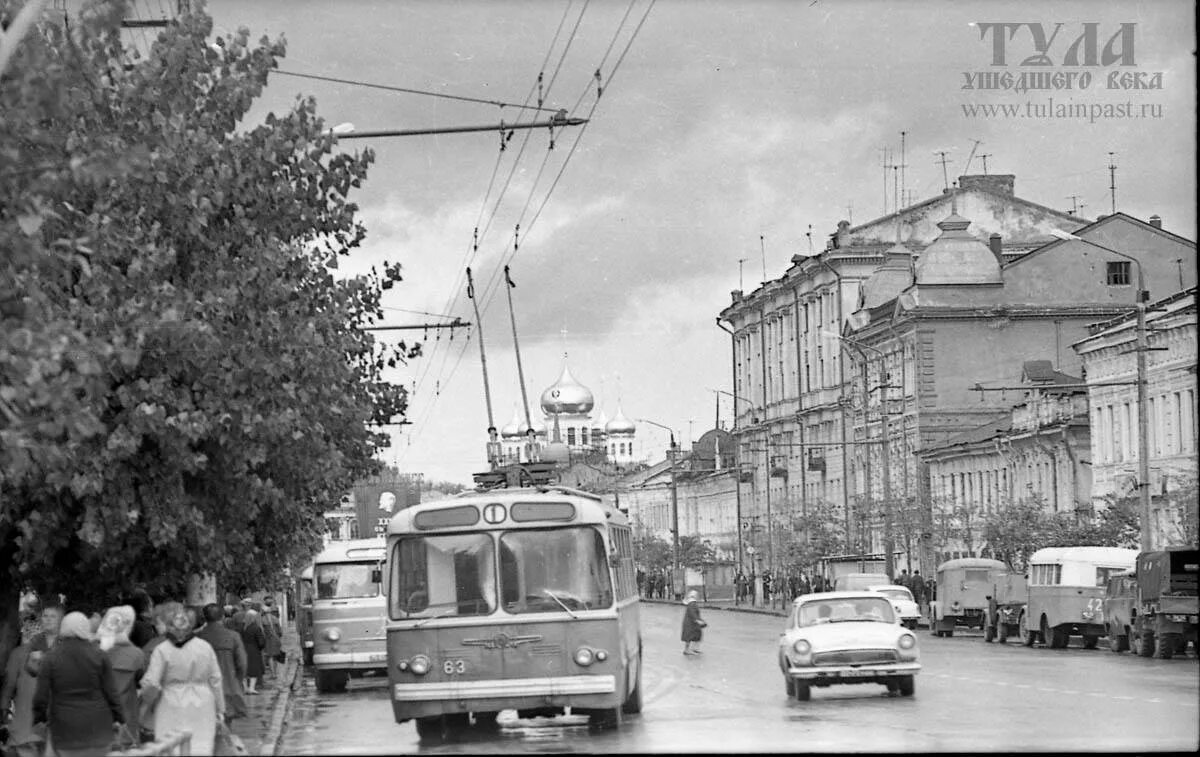 Проспект ленина старые фото Проспект Ленина в Туле. Такой был зеленый город! А сейчас и елку.: karasev - ЖЖ