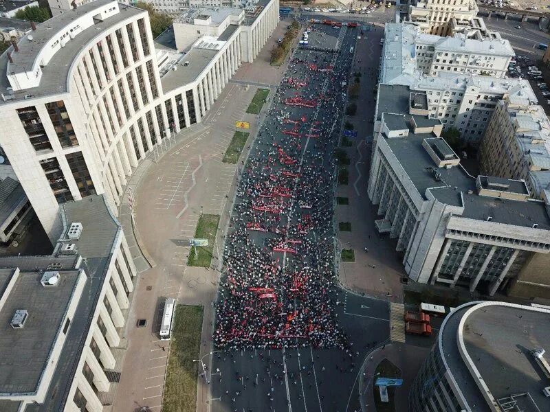 Проспект сахарова фото Закономерный крах митинга КПРФ в Москве: улица проигнорировала