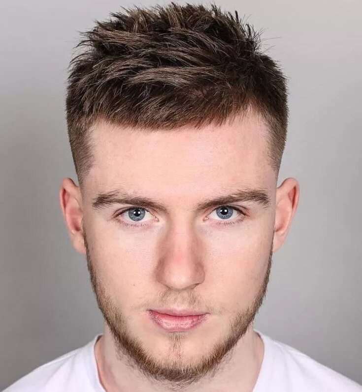 Простая модная стрижка 40 Statement Hairstyles for Men with Thick Hair Mens haircuts short, Mens hairst