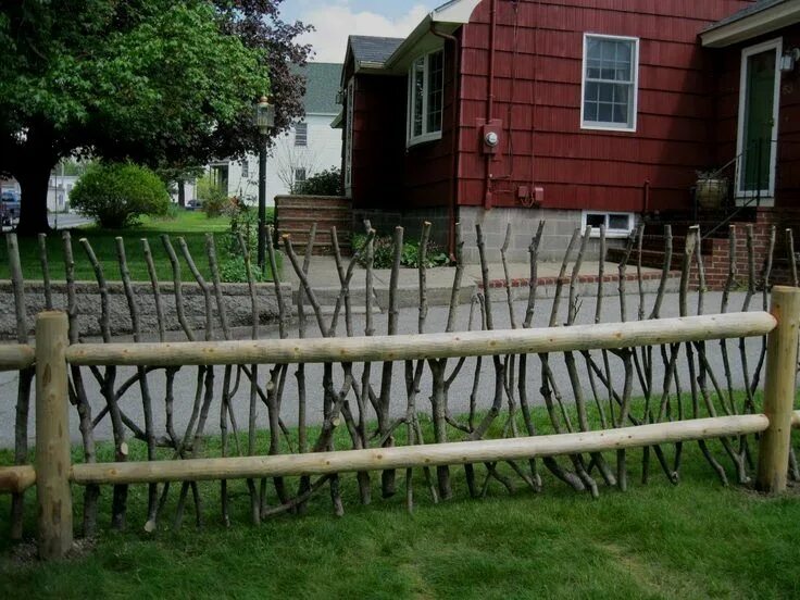 Простейший забор на даче своими руками Pin by Agnes F. Valencia on Fencing Backyard fences, Rustic fence, Fence decor