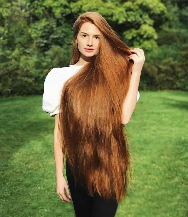 Просто длинные волосы фото Pin by David Gergely on Very long hair Rapunzel long hair, Glamorous hair, Long 