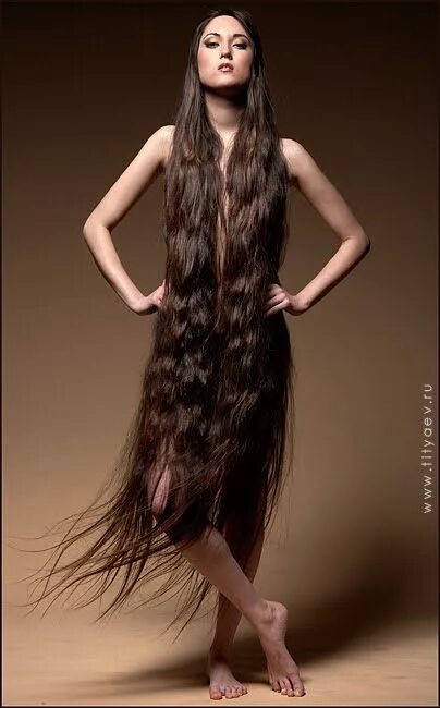 Просто длинные волосы фото October 2009 Long hair ladies Long hair women, Long hair pictures, Beautiful lon