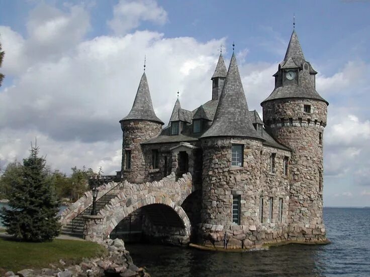 Просто замки фото Pin by marristi on Архитектура Boldt castle, Beautiful castles, Castle