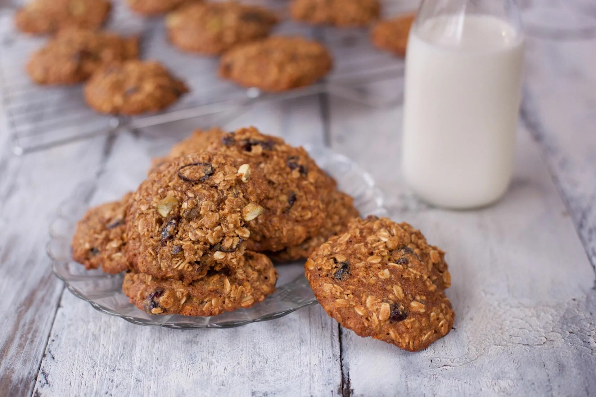 Простое овсяное печенье рецепты с фото Healthy Oatmeal Raisin Spice Cookies (1 Ww Point) Recipe - Food.com Recipe Honey