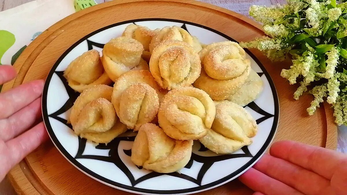 Простое печенье на кефире с фото Печенье на кефире нежное и очень вкусное. Быстрая и простая выпечка к чаю ГОТОВИ