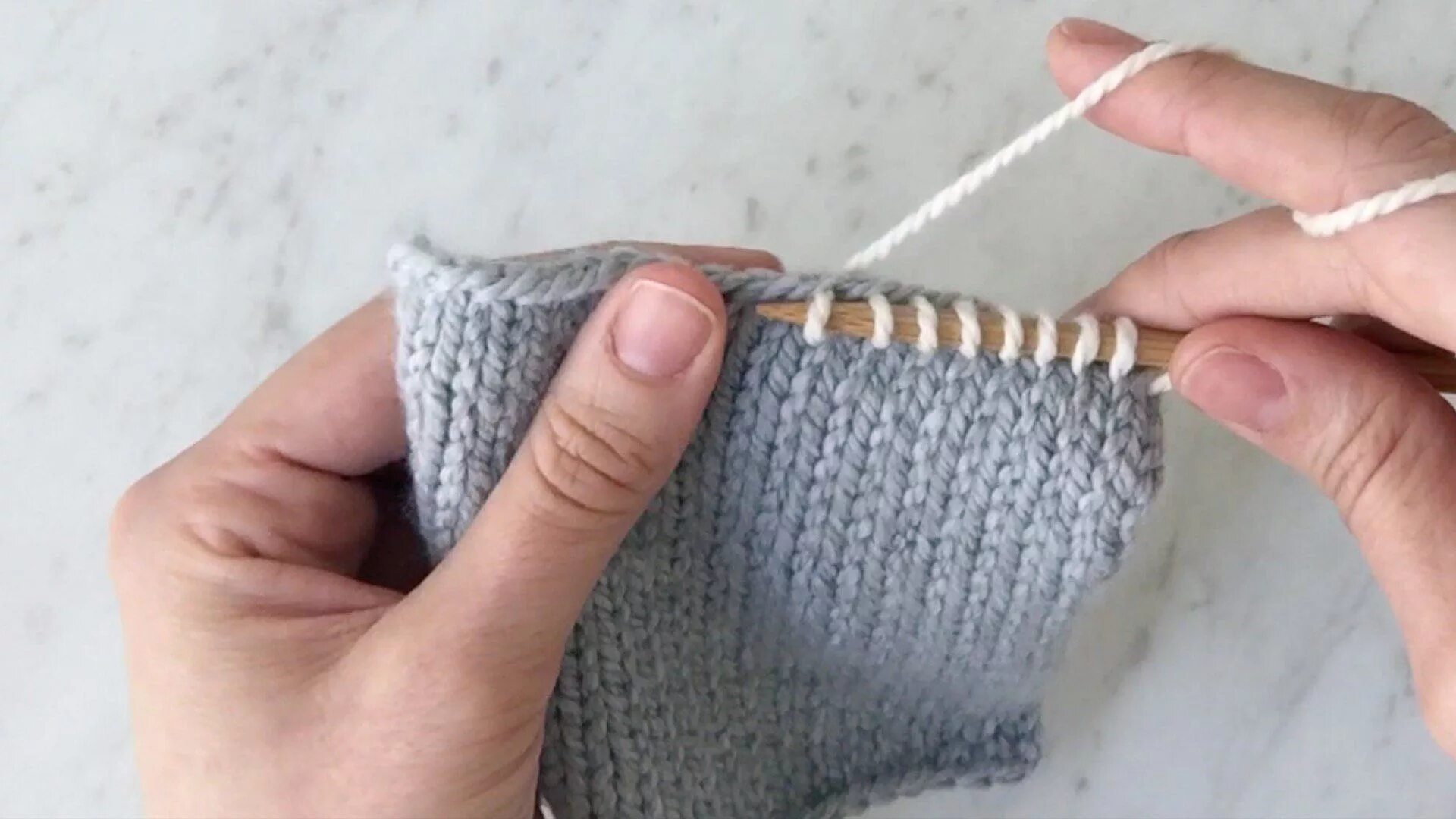 Простое вязание фото Picking Up Stitches Knitting, Knitting basics, Knitting tutorial