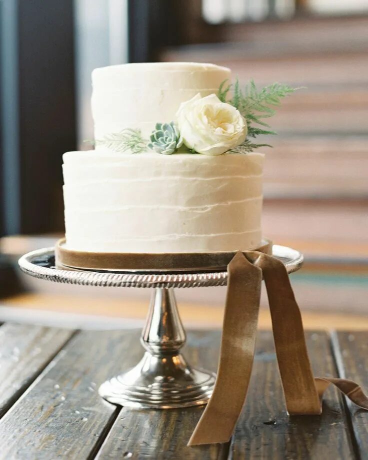 Простой декор свадебного торта Our Favorite Winter Wedding Cakes Simple wedding cake, Small wedding cakes, Wint