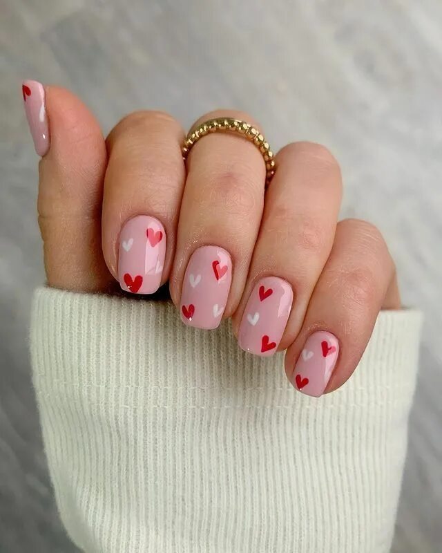 Простой и красивый маникюр 2024 50+ Valentine's Day Nails Perfect For Your February Mani Heart nails, Gel nails,