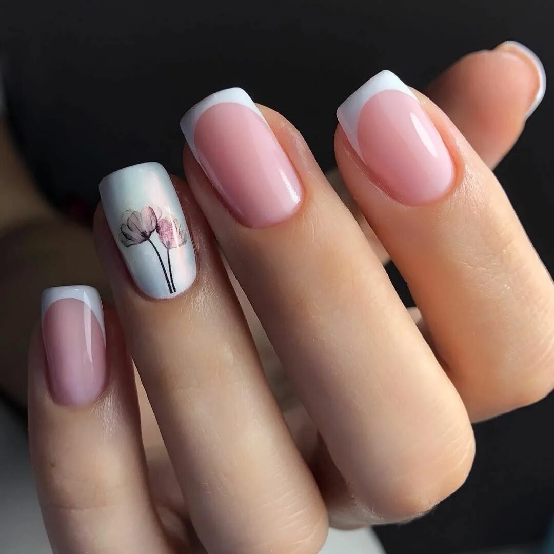 Простой маникюр на короткие квадратные ногти Pin by Ксю on Ноготки Subtle nails, Simple gel nails, Gel nails